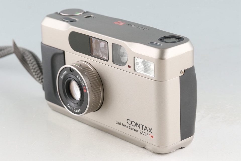 Contax T2 35mm Point & Shoot Film Camera #56919D5