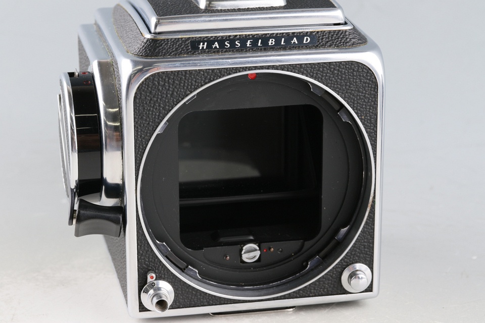 Hasselblad 500C/M + Carl Zeiss Planar T* 80mm F/2.8 CF Lens + A12 #58041E1