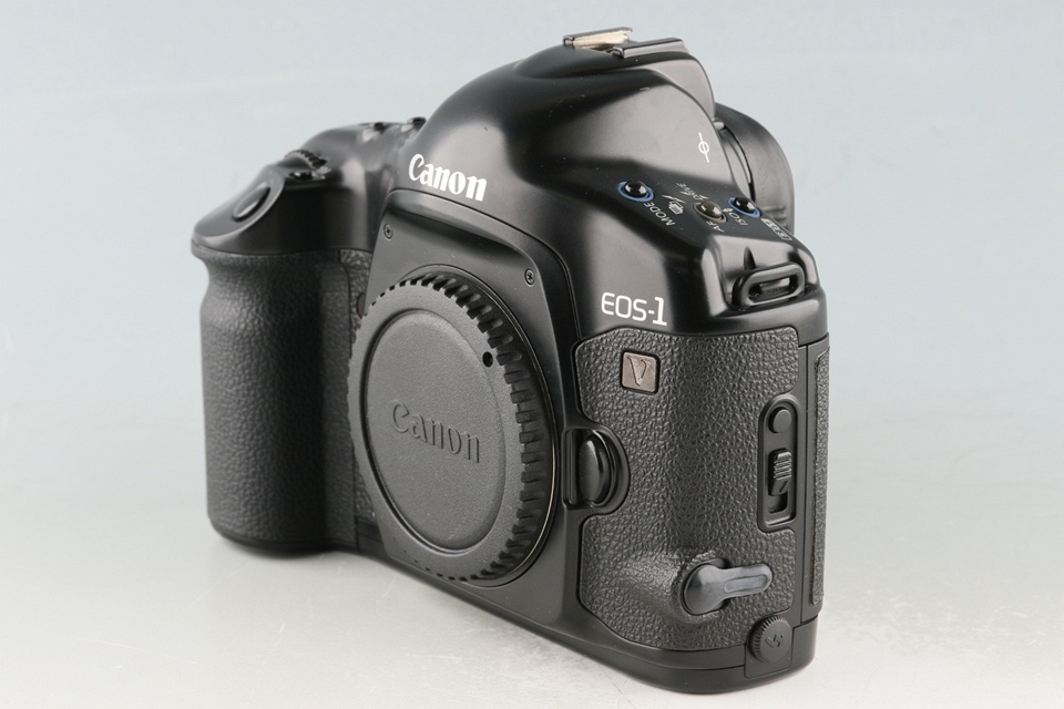 Canon EOS-1V 35mm SLR Film Camera #58529E1