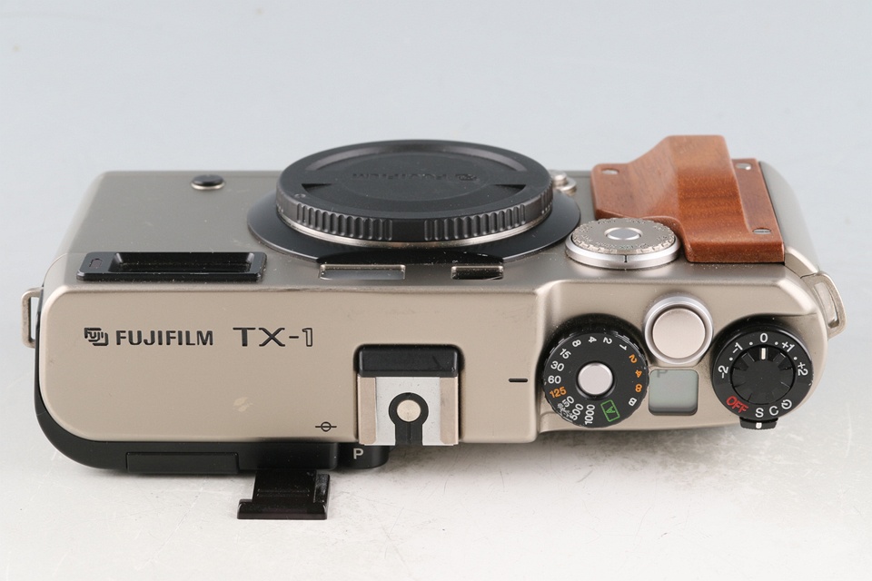 Fujifilm TX-1 + Super-EBC Fujinon 45mm F/4 + 90mm F/4 Lens + Hood With Box #58572L8