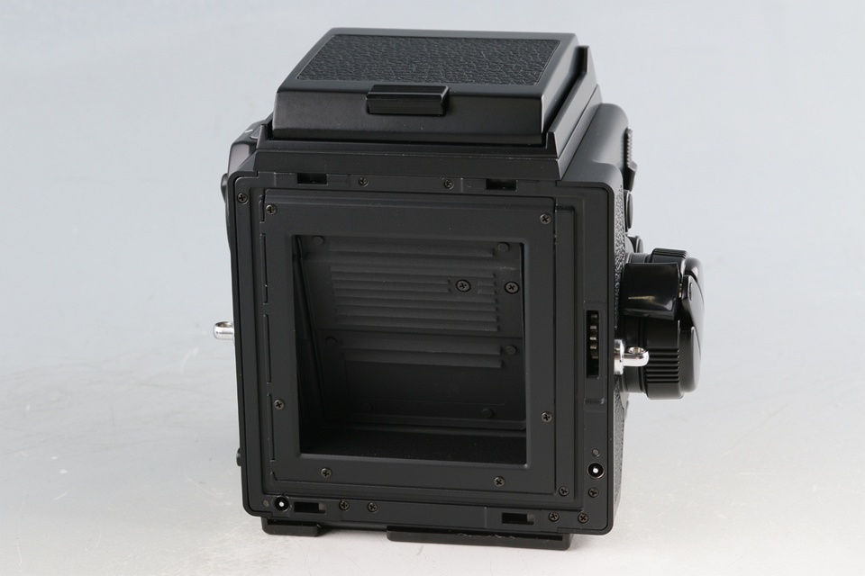 Zenza Bronica SQ-Ai + Zenzanon-PS 80mm F/2.8 + Prism Finder 45D S + Waist Level Finder + Speed Grip 