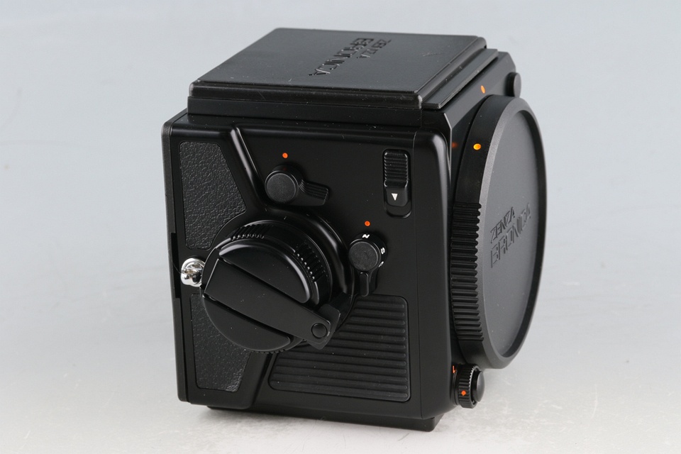 Zenza Bronica SQ-Ai + Zenzanon-PS 80mm F/2.8 + AE Prism Finder + Waist Level Finder + Motor Drive #5