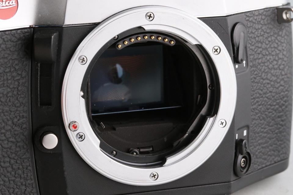 Leica R8 35mm SLR Film Camera #58882T