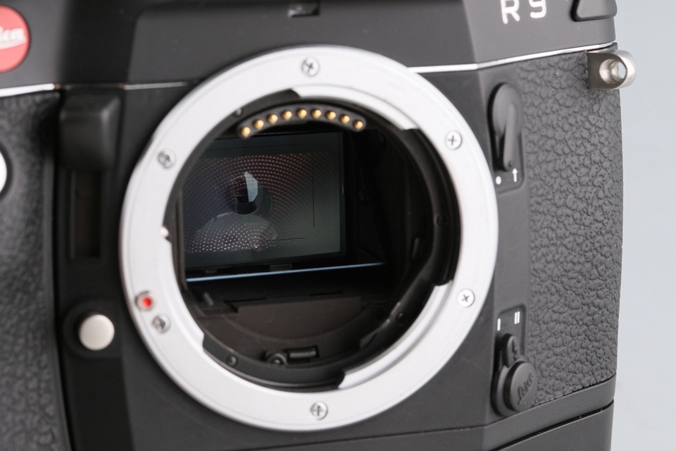 Leica R9 + Leica Digital Modul-R #58883T