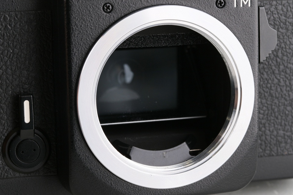 Voigtlander Bessaflex TM 35mm SLR Film Camera #58921D5