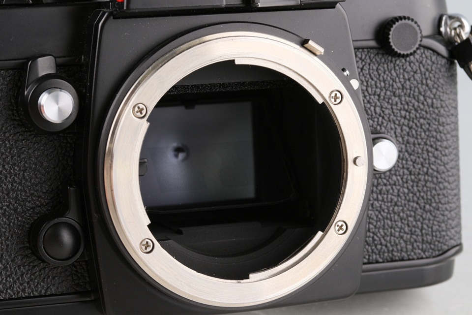 Nikon F3 HP 35mm SLR FIlm Camera #58927D3