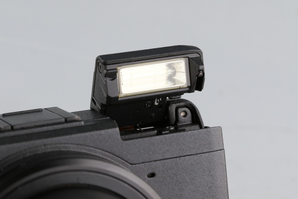 Ricoh GR Digital Camera With Box #58965L8