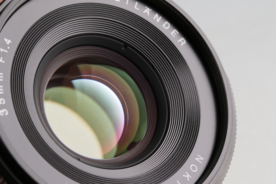 Voigtlander Nokton Classic 35mm F/1.4 Lens for Sony E #59003E5