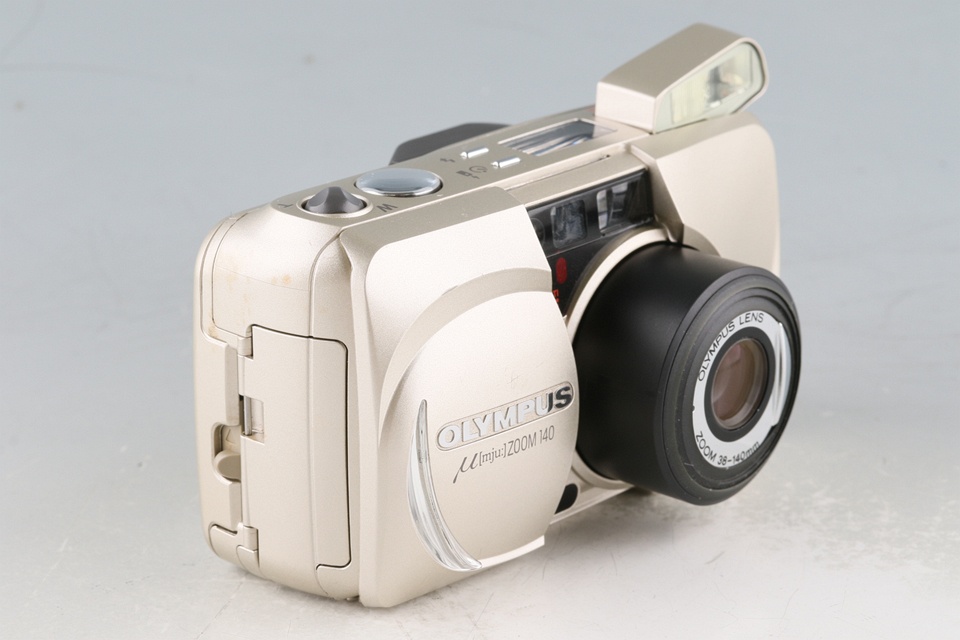 Olympus μ Zoom 140 35mm Point & Shoot Film Camera #59009G32
