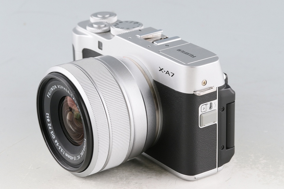 Fujifilm X-A7 + Fujinon XC 15-45mm F/3.5-5.6 OIS PZ Lens #59086E4