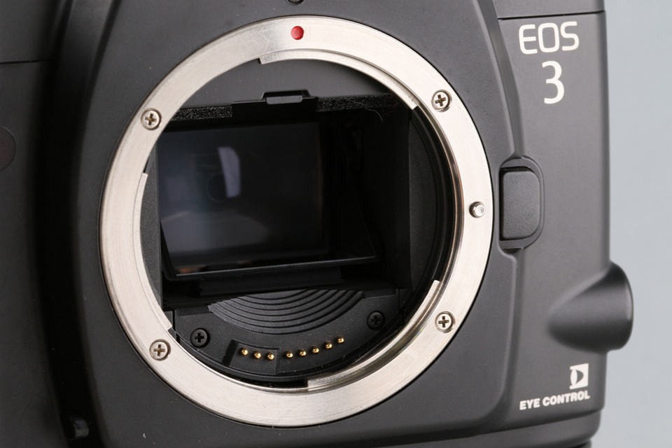 Canon EOS 3 35mm SLR Film Camera + Power Drive Booster E1 #59232E3