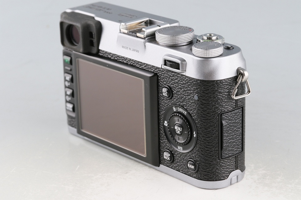 Fujifilm FinePix X100 Digital Camera #59454L7