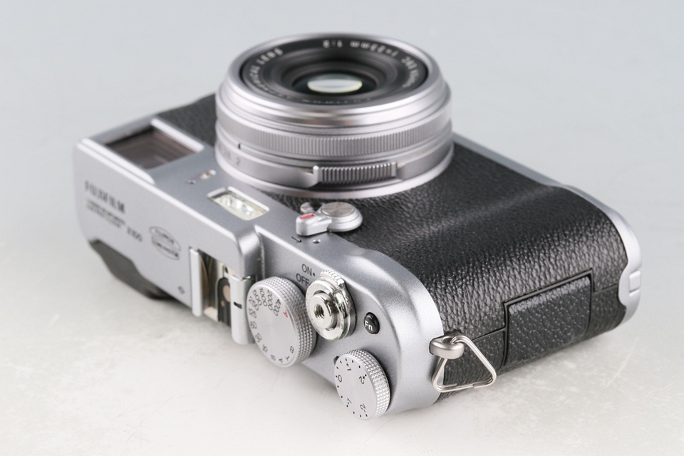 Fujifilm FinePix X100 Digital Camera #59454L7