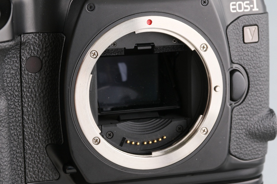 Canon EOS-1V HS 35mm SLR Film Camera #59467E4