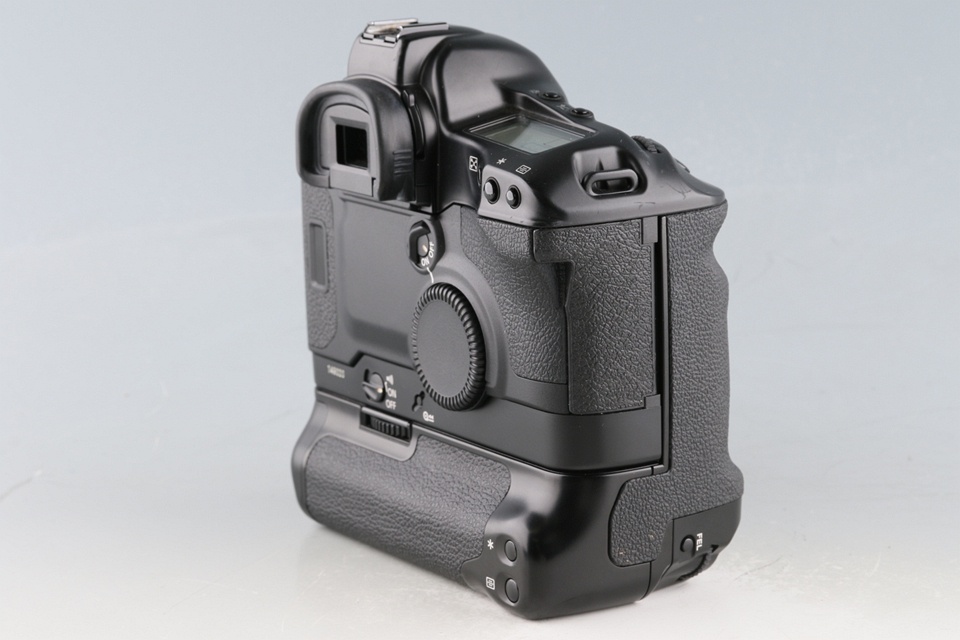 Canon EOS-1V HS 35mm SLR Film Camera #59480E4