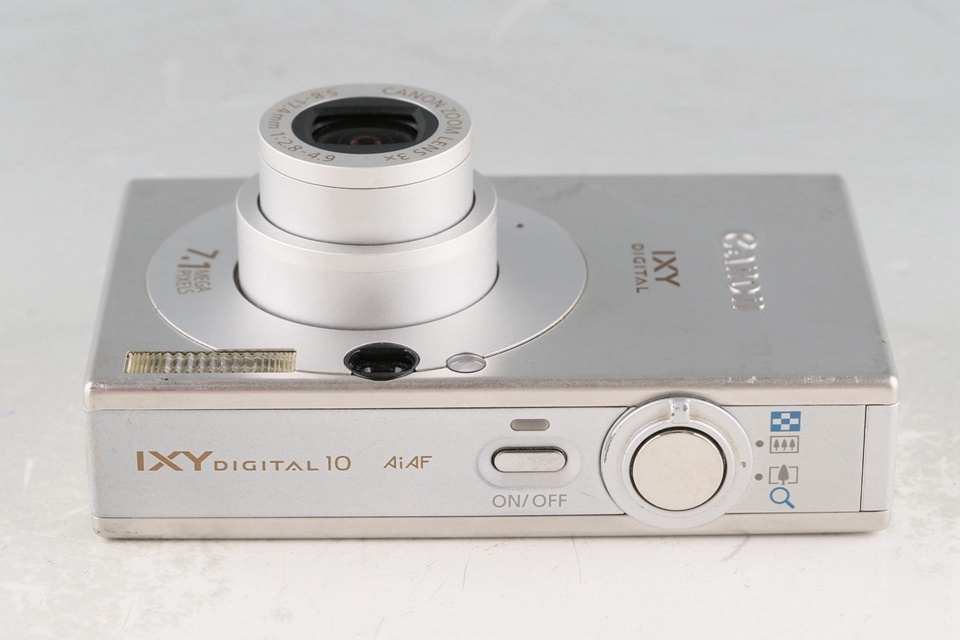 Canon IXY 10 Digital Camera #59573I