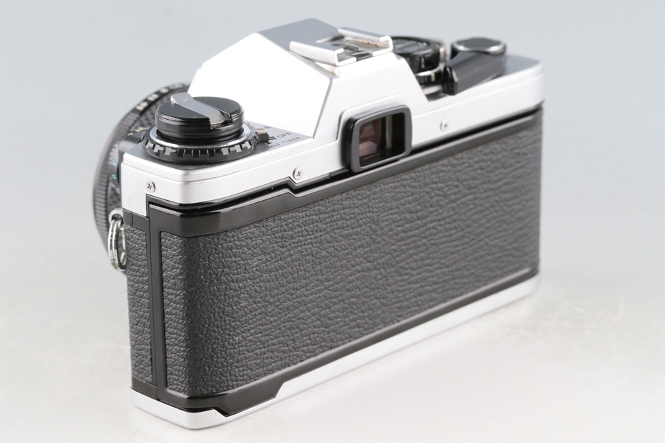 Olympus OM-10 + OM-System .Zuiko MC Auto-S 50mm F/1.8 Lens #59582D3