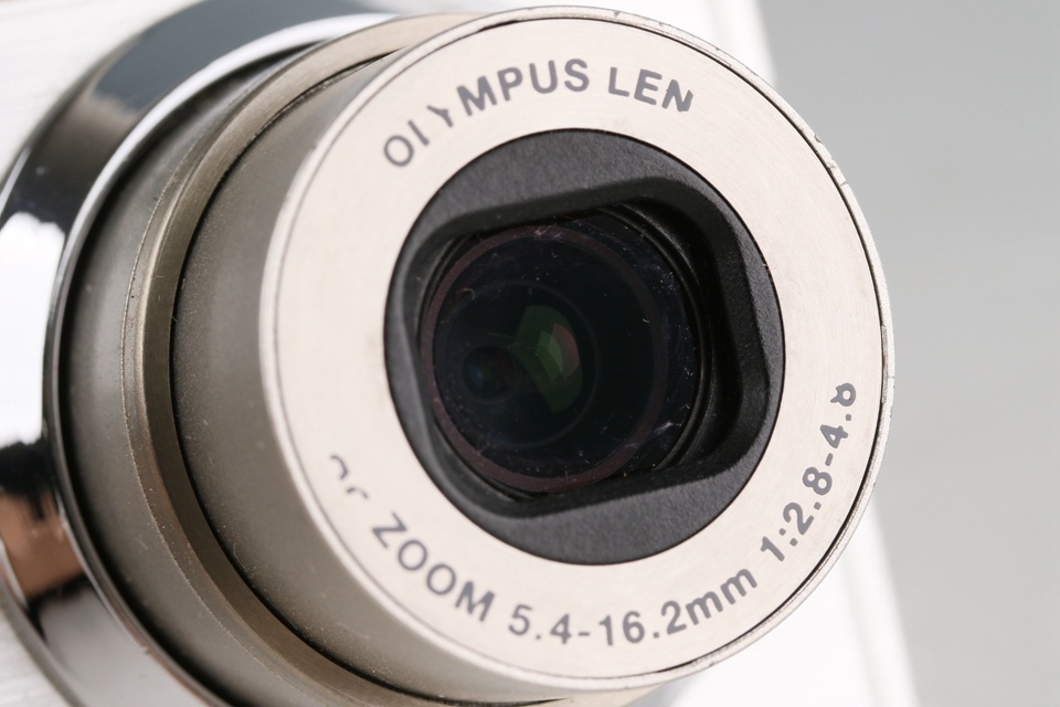 Olympus Camedia FE-150 Digital Camera With Box #59609L8