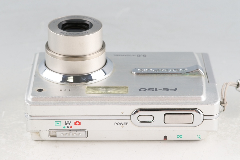 Olympus Camedia FE-150 Digital Camera With Box #59609L8