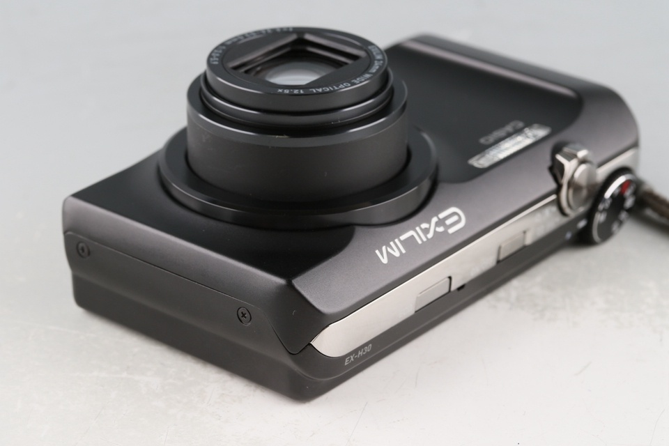 Casio Exilim EX-H30 Digital Camera #59649J