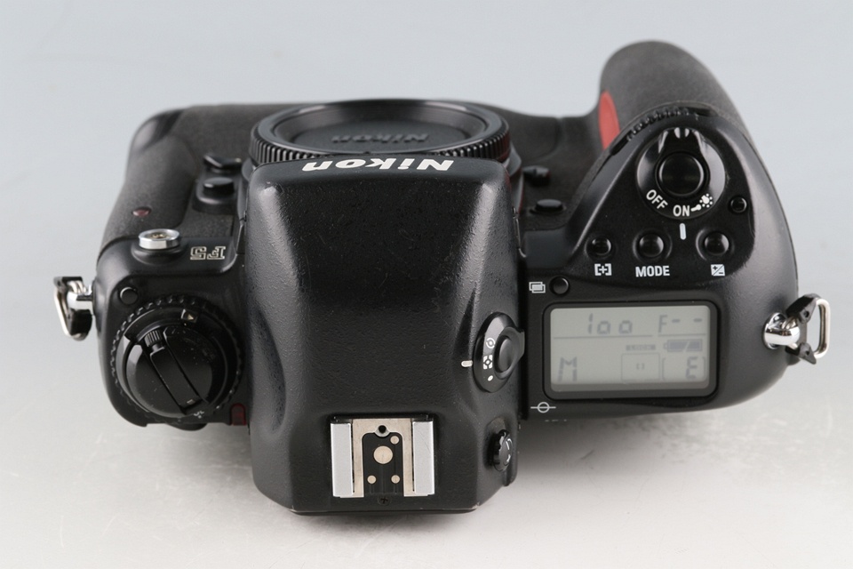 Nikon F5 35mm SLR Film Camera #59674E4