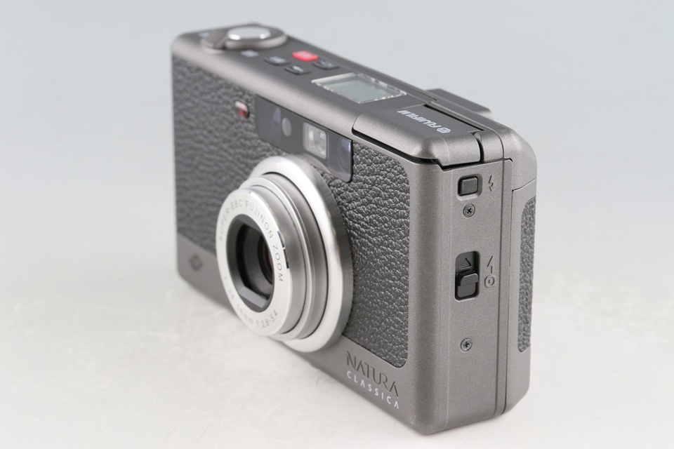 Fujifilm Natura Classica 35mm Point & Shoot Film Camera #59711D5