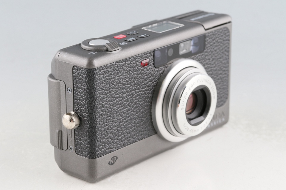 Fujifilm Natura Classica 35mm Point & Shoot Film Camera #59711D5