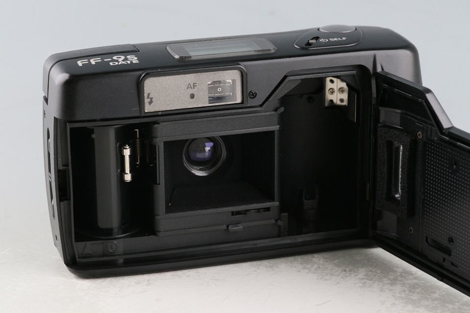 Ricoh FF-9S Date 35mm Point & Shoot Film Camera #59841G32