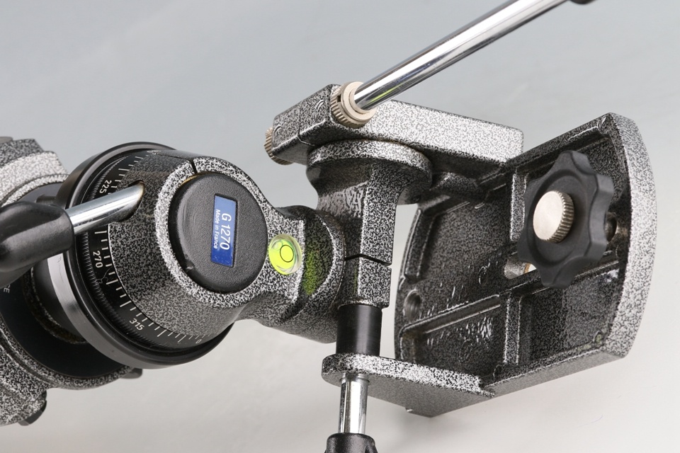 Gitzo G1228 Tripod + G1270 Head #59880H