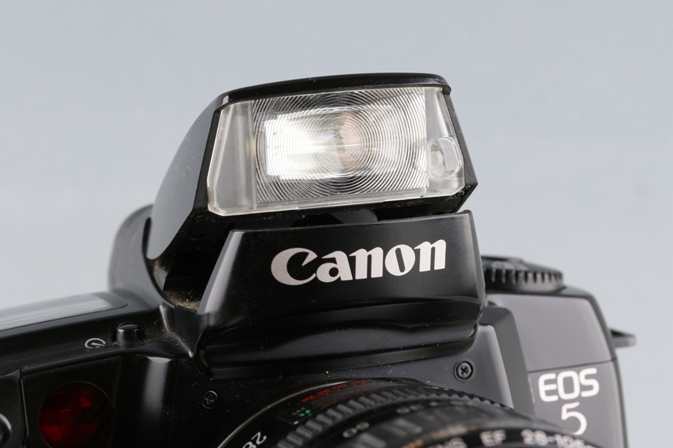 Canon EOS 5 + EF 28-105mm F/3.5-4.5 Lens + VG10 #59928G32
