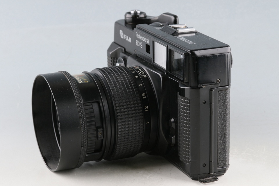 Fuji Fujifilm GW690II Medium Format Film Camera #60012E2