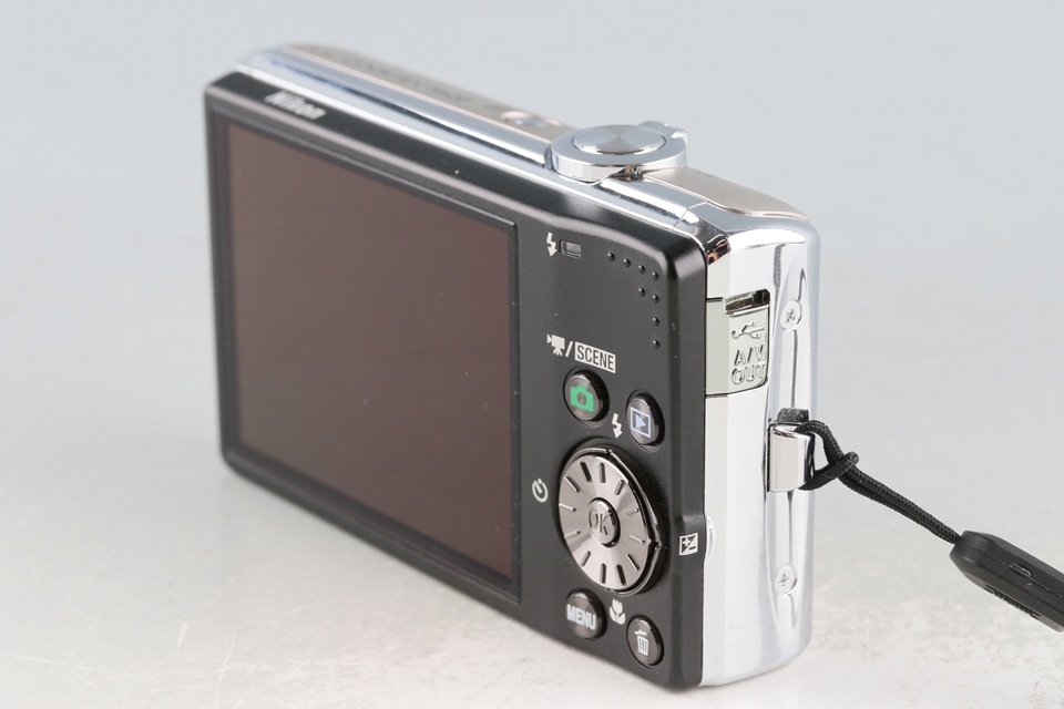 Nikon Coolpix S620 Digital Camera With Box #60034L4