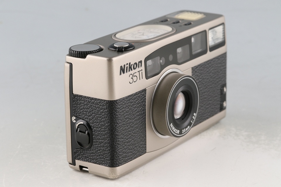 Nikon 35Ti 35mm Point & Shoot Film Camera #60071D4