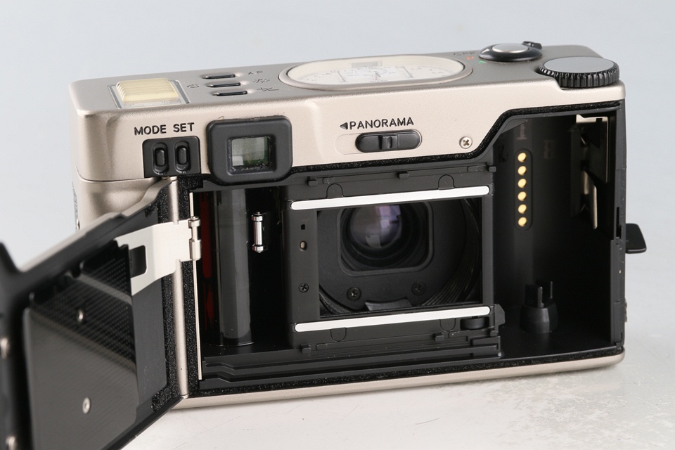 Nikon 35Ti 35mm Point & Shoot Film Camera #60071D4