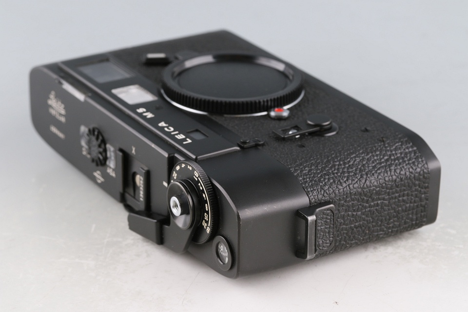 Leica M5 35mm Rangefinder Film Camera #60098T