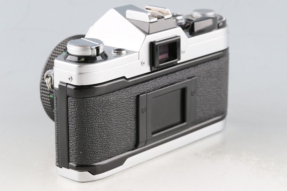 Canon AE-1 + FD 50mm F/1.8 Lens #60103D3