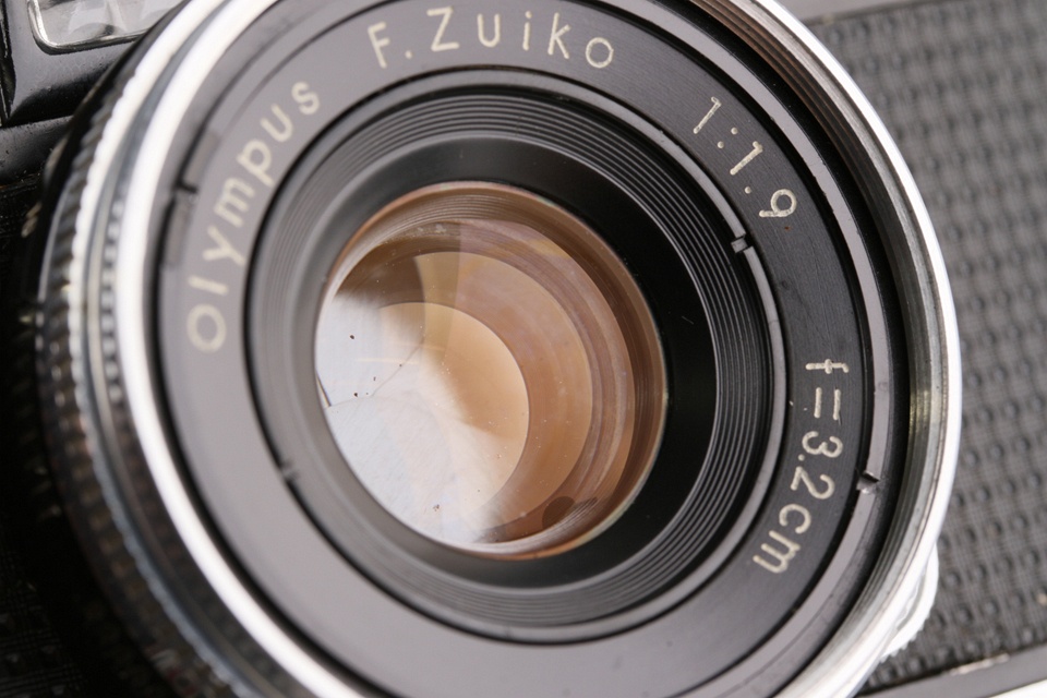 Olympus-Pen D 35mm Half Frame Camera #60105D5