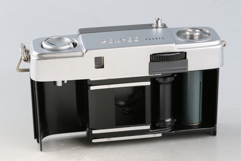 Olympus-PEN EE 35mm Half Frame Camera #60106D7