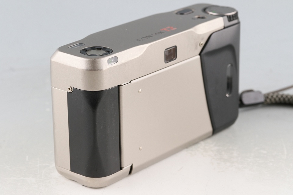 Contax T2 35mm Point & Shoot Film Camera With Box #60149L8