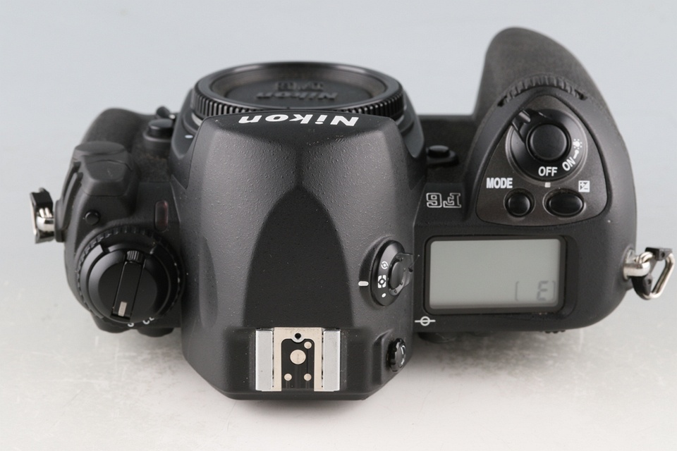 Nikon F6 35mm SLR Film Camera #60179E4