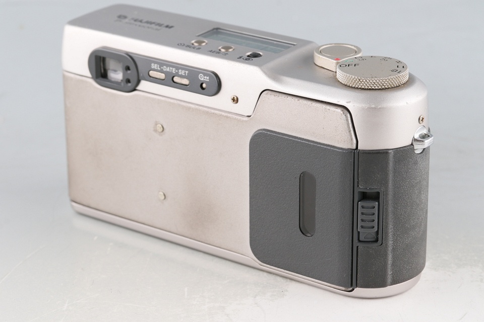 Fujifilm Klasse 35mm Point & Shoot Film Camera #60248D5