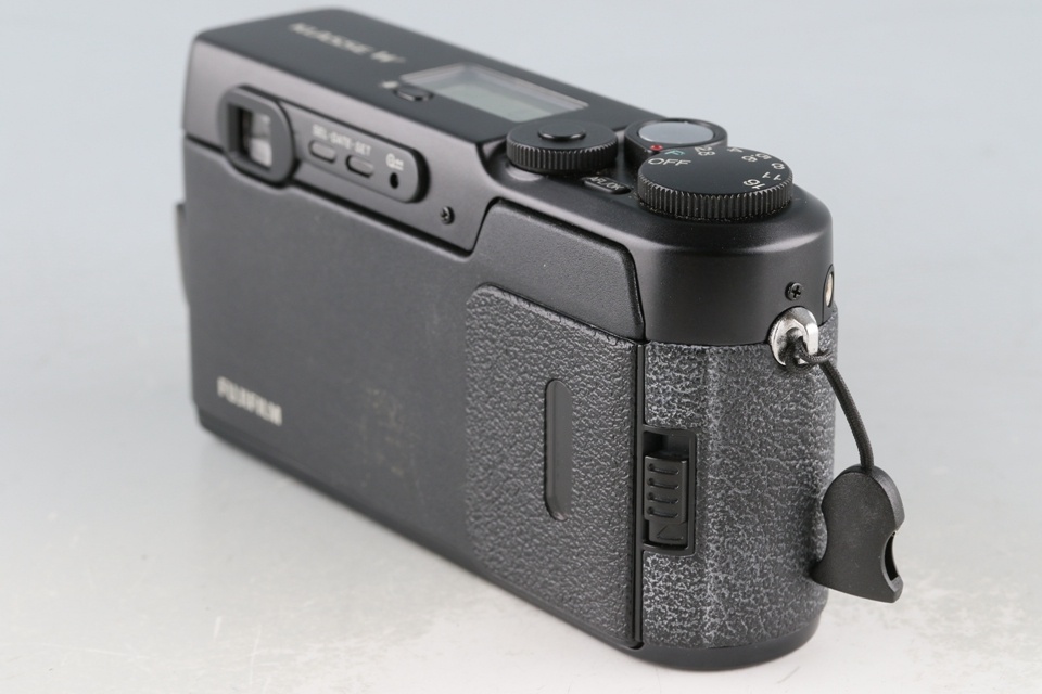 Fujifilm Klasse W 35mm Point & Shoot Film Camera #60249D5