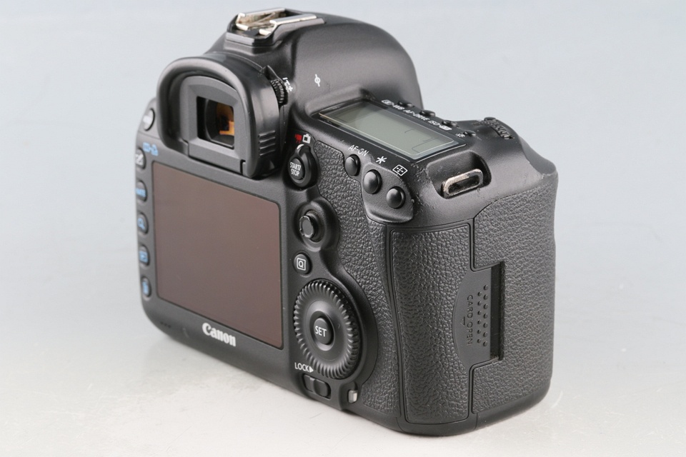 Canon EOS 5D Mark III Digital SLR Camera With Box #60270L3