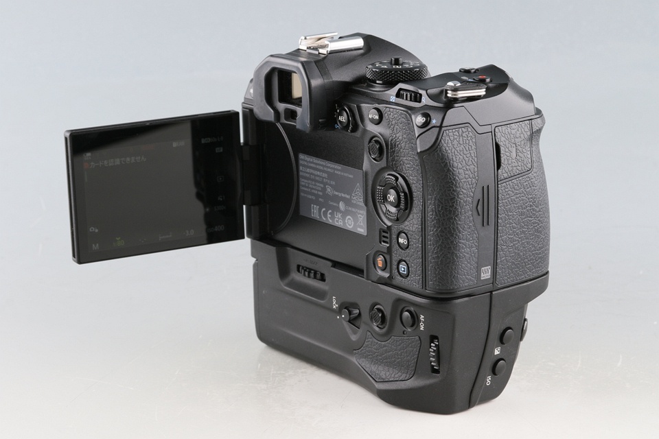 Olympus OM-1 Mirrorless Digital Camera + Power Battery Holder HLD-10 #60338E3