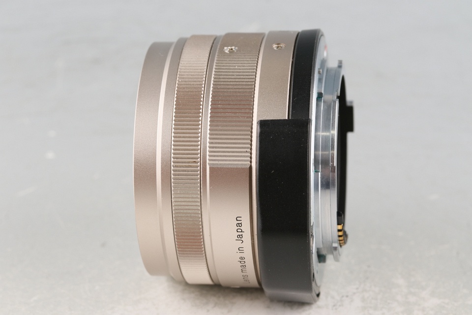 Contax Carl Zeiss Planar T* 45mm F/2 Lens + Hood + Filter for G1/G2 #60374A1