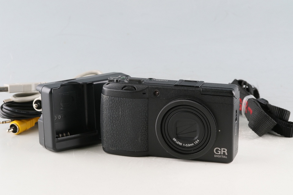 Ricoh GR II Digital Camera #60379D5
