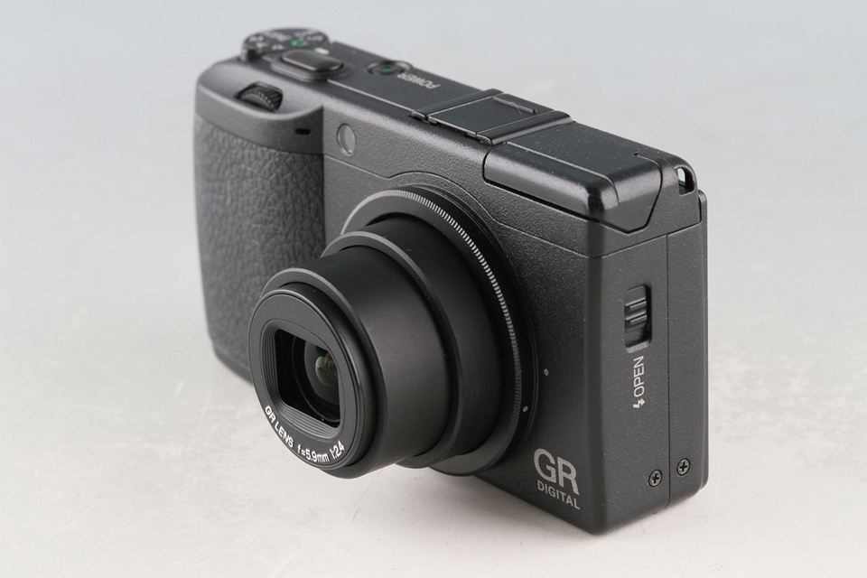 Ricoh GR II Digital Camera #60379D5