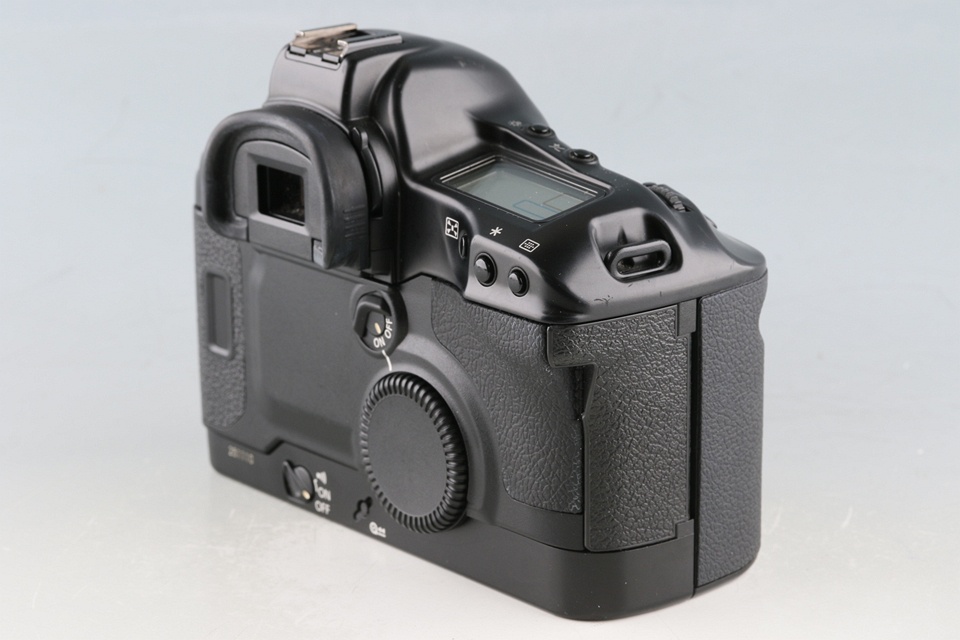 Canon EOS-1V 35mm SLR Film Camera #60440E1