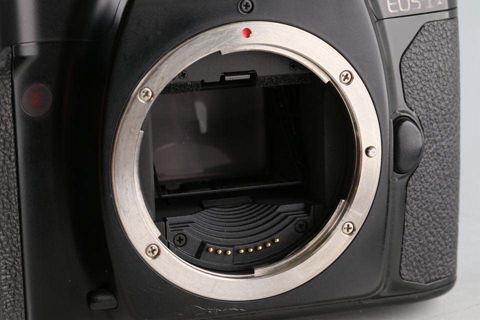 Canon EOS-1N 35mm SLR Film Camera #60447E1