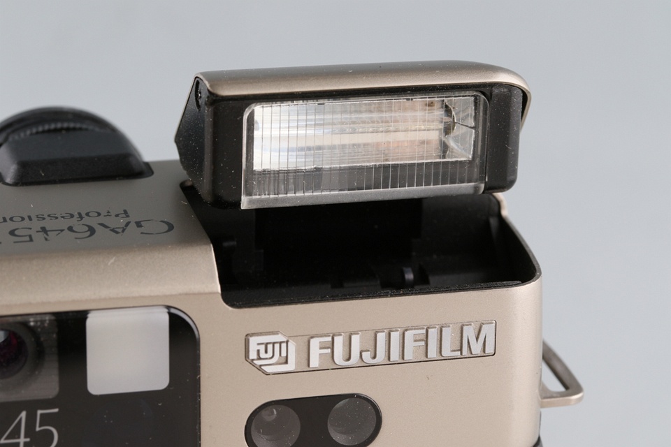 Fujifilm GA645 Zi Medium Format Film Camera With Box *Shutter Count:1400 #60570L9